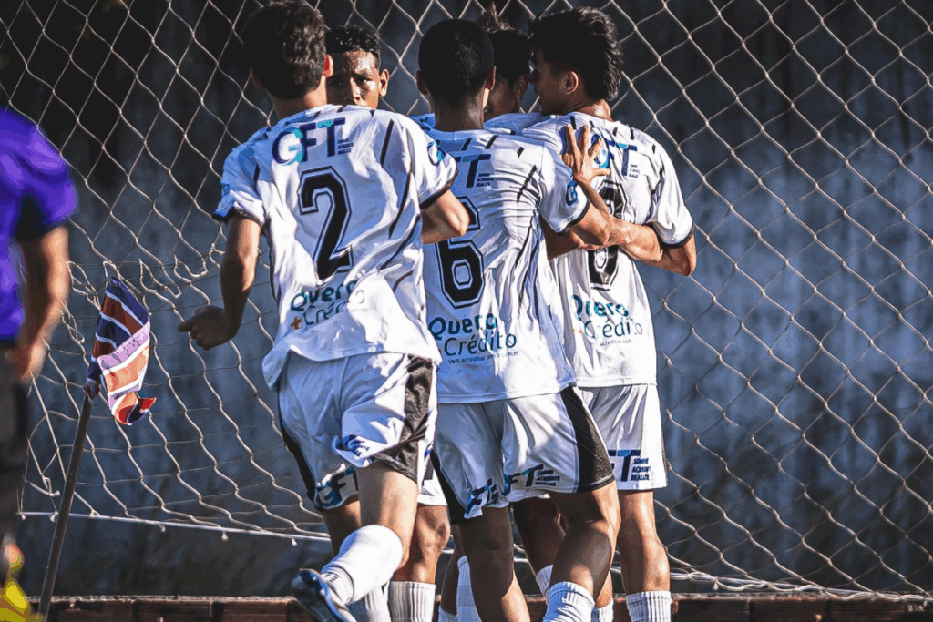 Sub-14: Tirol vence com autoridade o Fortaleza pela Liga Ceará